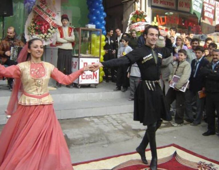 Folklor Ekibi Kiralama